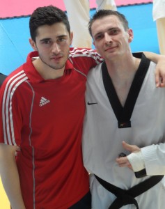 Deutsche Hochschulmeisterschaften im Taekwondo 2015 - Bericht für die Uni Erlangen-Nürnberg - Bild Erol Yorulmaz (links) und Kay Dröge (HS Berlin)